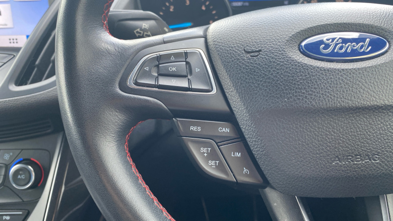 Ford Kuga 1.5 TDCi ST-Line 5dr 2WD Diesel Estate